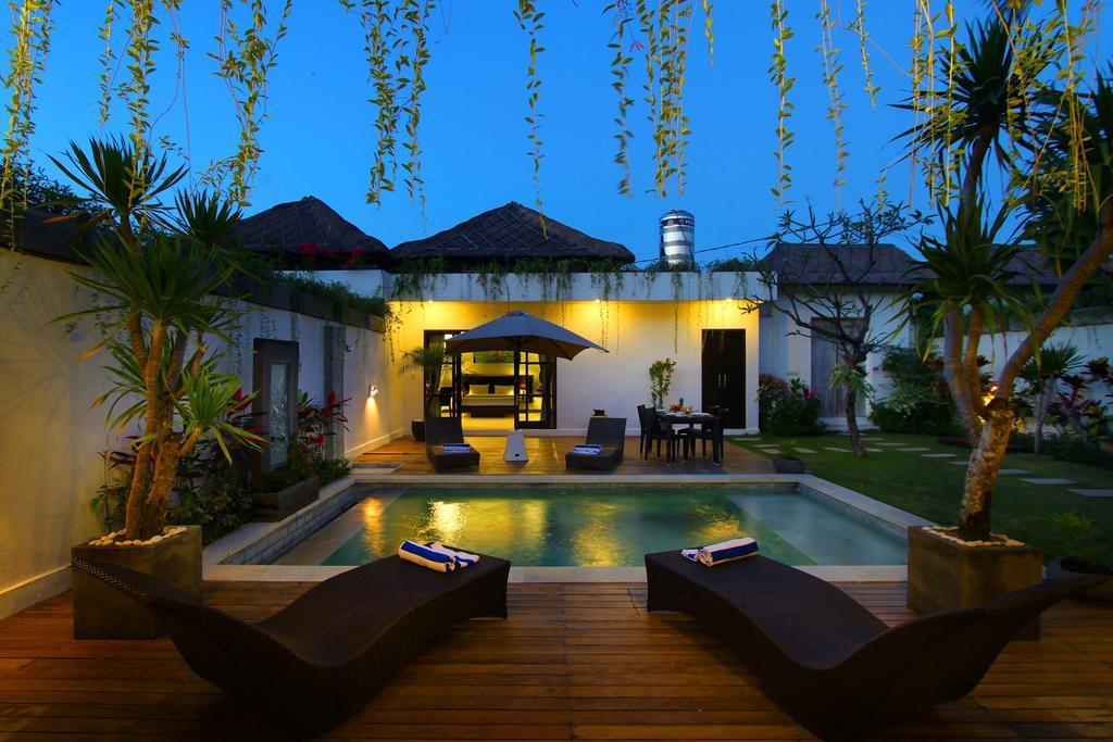 Villa Calypso Seminyak Exterior foto